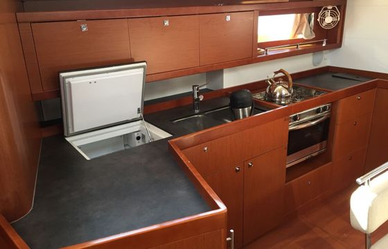 Beneteau Oceanis 45 Mare Aeolos