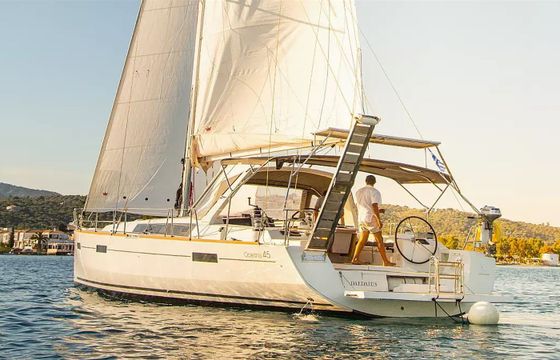 Beneteau Oceanis 45 Daedalus