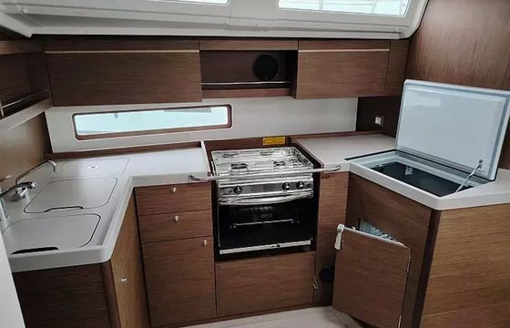 Beneteau Oceanis 40.1 Hannah