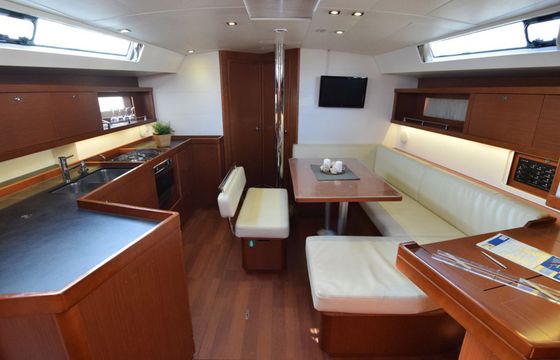 Beneteau Oceanis 45 Semiramis