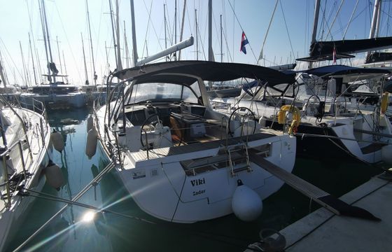 Beneteau Oceanis 45 Viki