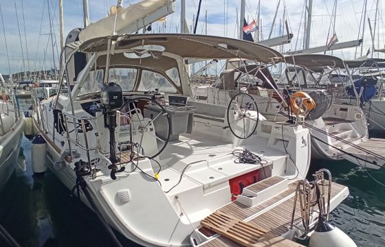 Beneteau Oceanis 45 Pomerol