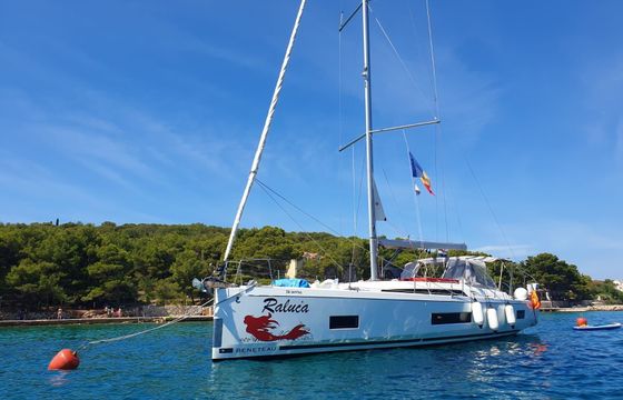 Beneteau Oceanis 46.1 Raluca