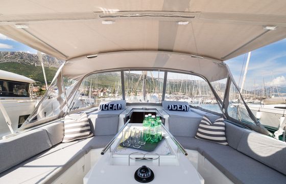 Beneteau Oceanis 46.1 Anse Soleil
