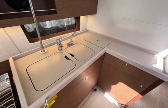 Beneteau Oceanis 46.1 Dream Team