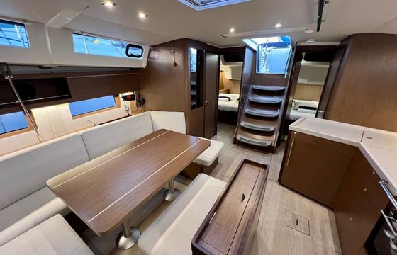 Beneteau Oceanis 46.1 Dream Team