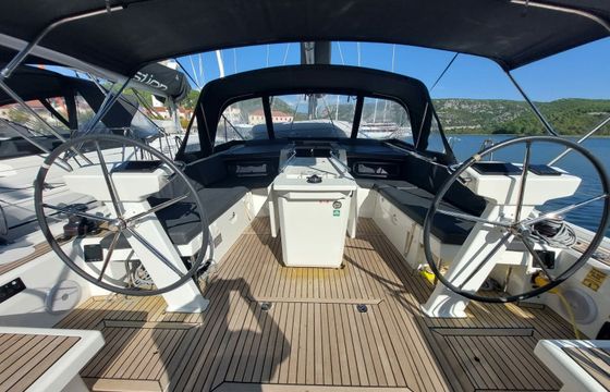 Beneteau Oceanis 46.1 First Kiss