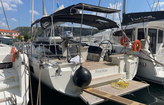 Beneteau Oceanis 46.1 First Kiss