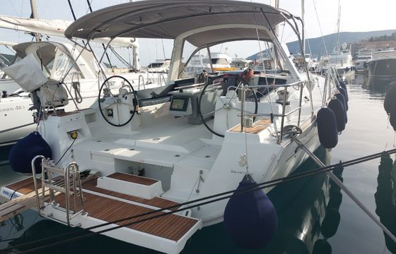 Beneteau Oceanis 45 Stella