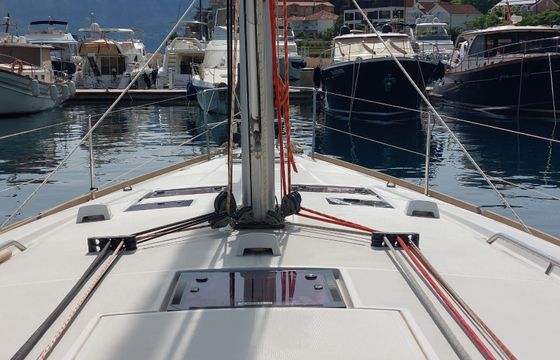 Beneteau Oceanis 45 Stella