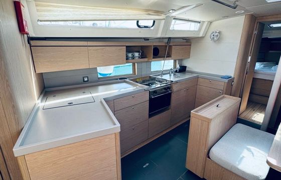 Beneteau Oceanis 46.1 Arya