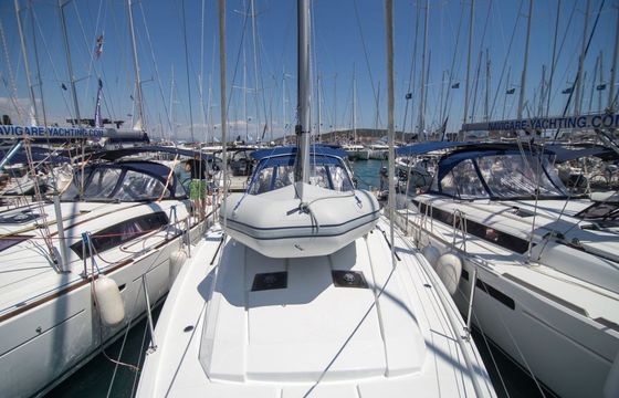 Beneteau Oceanis 41.1 Beneatha