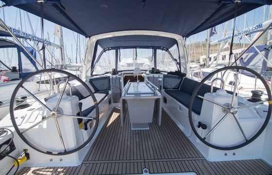Beneteau Oceanis 41.1 Beneatha
