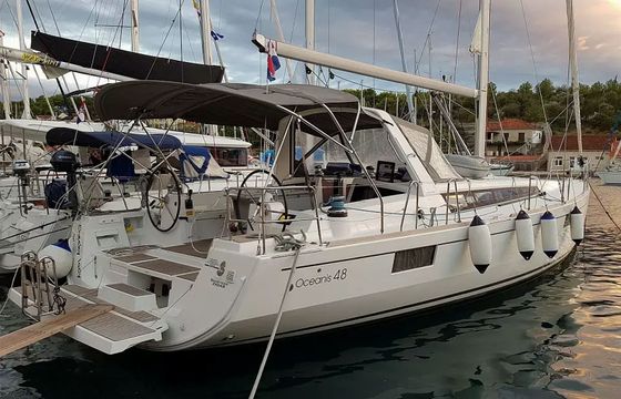 Beneteau Oceanis 48 Cheeky Lady
