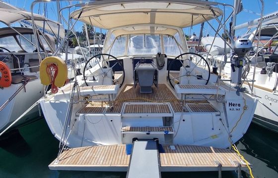 Beneteau Oceanis 41.1 Hera