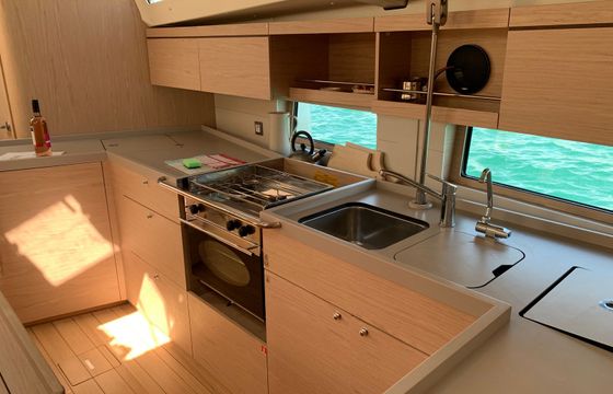 Beneteau Oceanis 46.1 Levitan