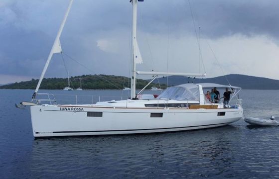 Beneteau Oceanis 48 Luna Rossa