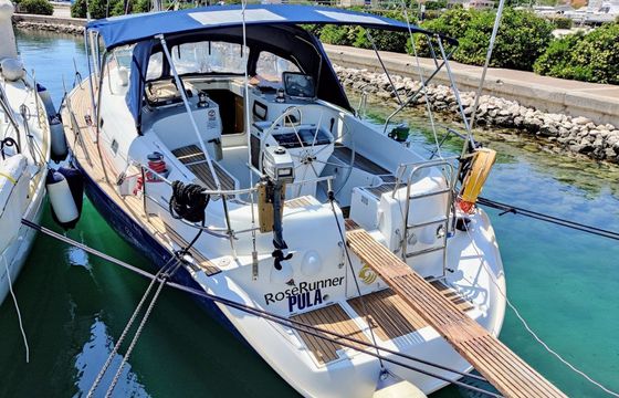 Beneteau Oceanis 461 Rose Runner