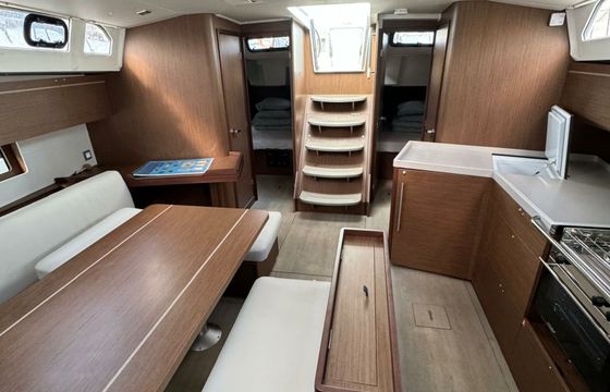 Beneteau Oceanis 46.1 Miraculix