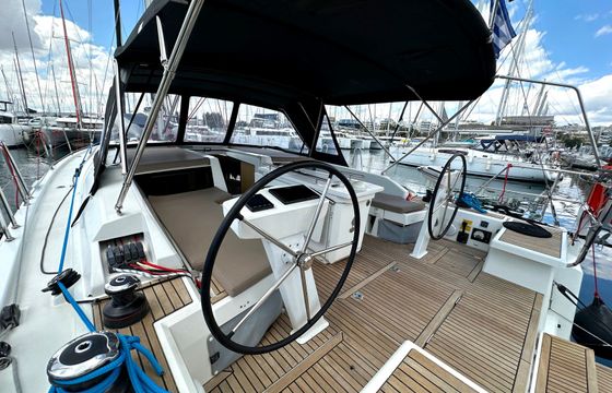 Beneteau Oceanis 46.1 Sail Away