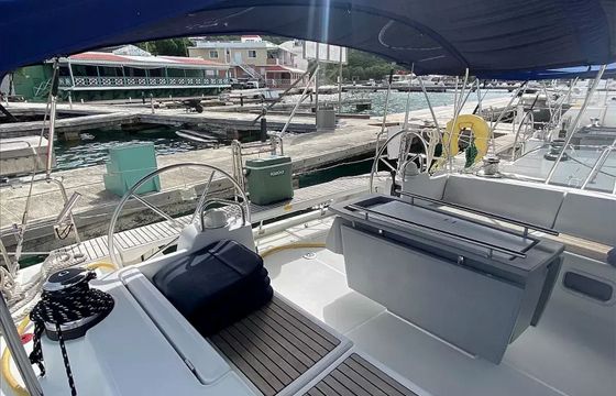 Beneteau Oceanis 48 Spirit of Adventure