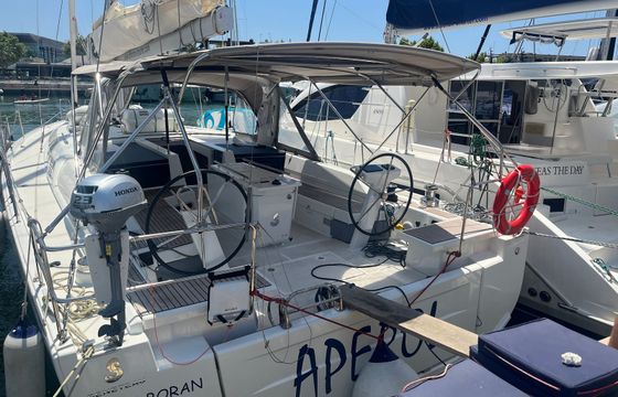 Beneteau Oceanis 51.1 Aperol