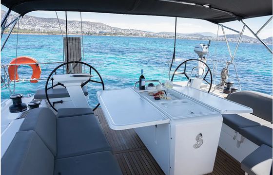 Beneteau Oceanis 51.1 Bolero