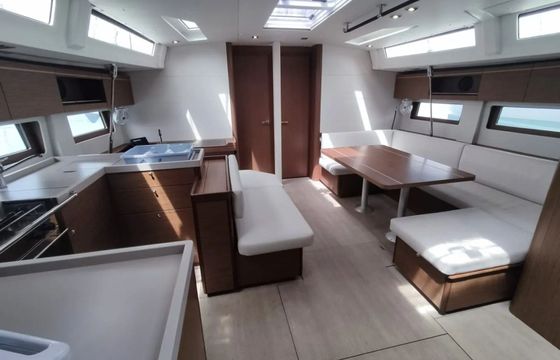Beneteau Oceanis 51.1 Dalia