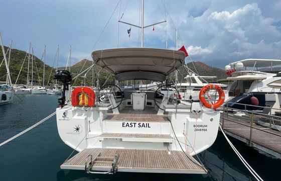 Beneteau Oceanis 51.1 East