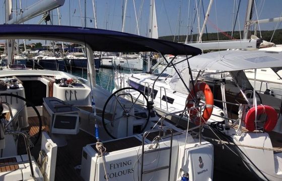 Beneteau Oceanis 50 Flying Colours