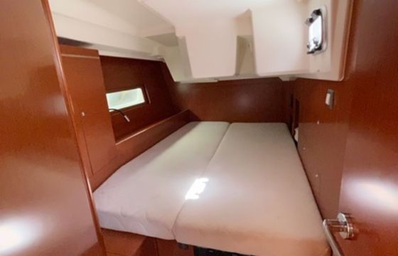 Beneteau Oceanis 46.1 Robin