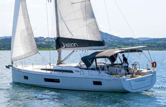 Beneteau Oceanis 51.1 First Heartbeat