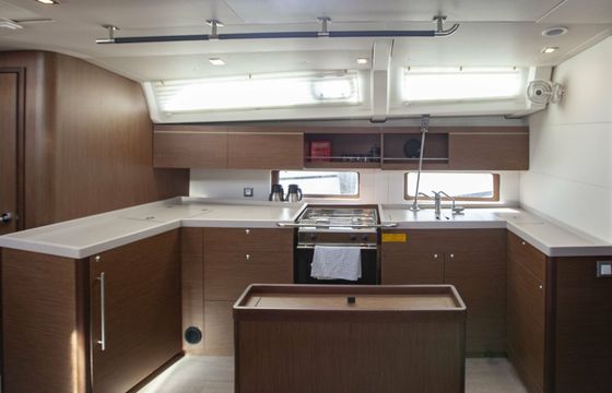 Beneteau Oceanis 46.1 Breezy