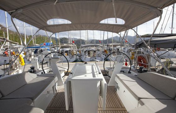 Beneteau Oceanis 46.1 Breezy