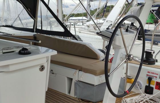 Beneteau Oceanis 46.1 Everest