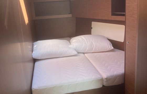 Beneteau Oceanis 46.1 Evi
