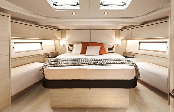 Beneteau Oceanis 51.1 Moorings 22