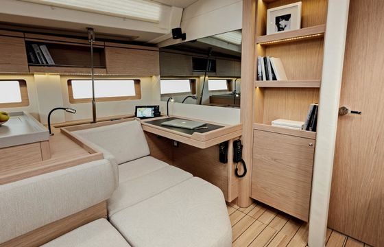 Beneteau Oceanis 51.1 Moorings 22