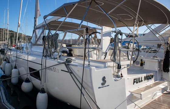 Beneteau Oceanis 51.1 Full Moon