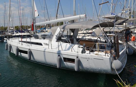 Beneteau Oceanis 51.1 Mythodea