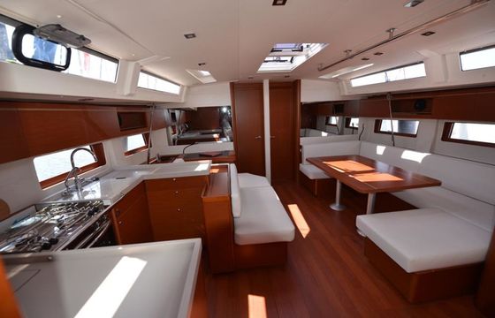 Beneteau Oceanis 51.1 Mythodea