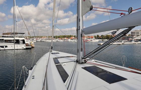 Beneteau Oceanis 51.1 Jupiter