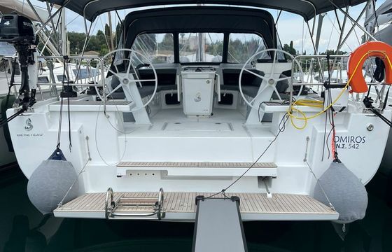 Beneteau Oceanis 51.1 Omiros