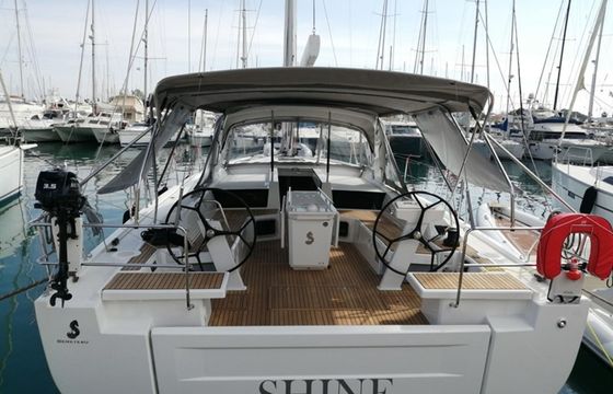 Beneteau Oceanis 51.1 Shine