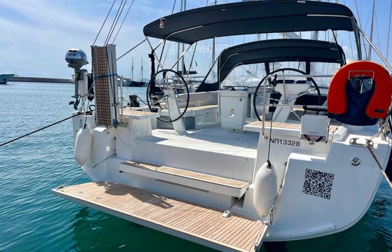 Beneteau Oceanis 51.1 Olga