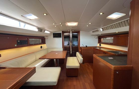 Beneteau Oceanis 48 Skiron