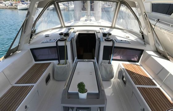 Beneteau Oceanis 48 Skiron