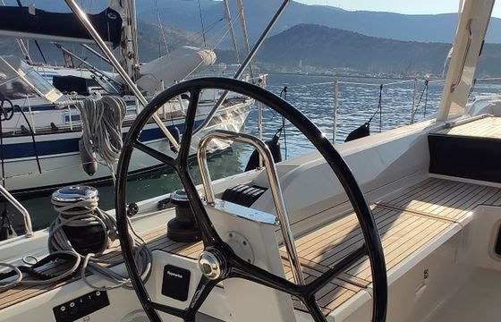 Beneteau Oceanis 51.1 Theodora
