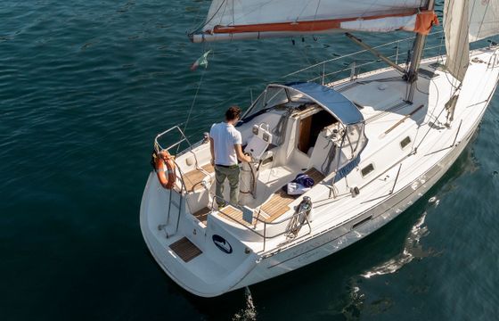 Beneteau Oceanis Clipper 331 Anton