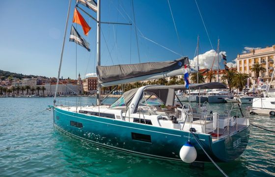 Beneteau Oceanis 54 Big Blue